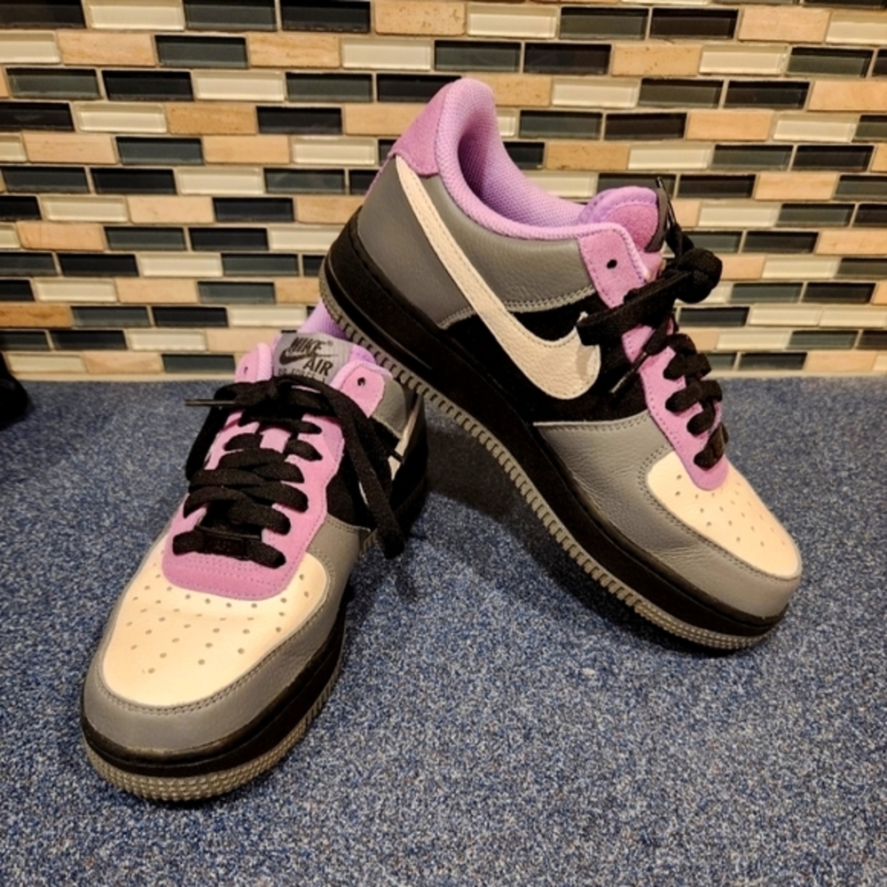 Nike Air Force 1 Sneakers